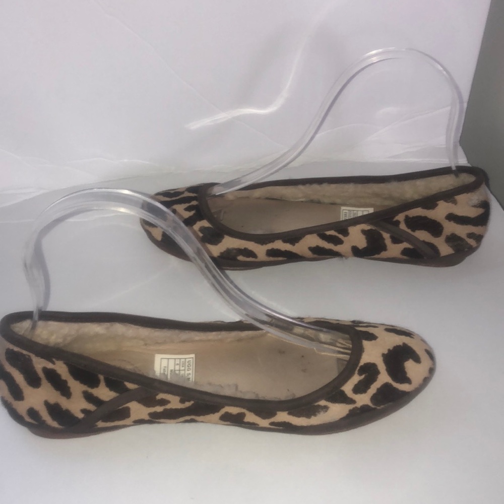 Uggs - Picture 4 of 6